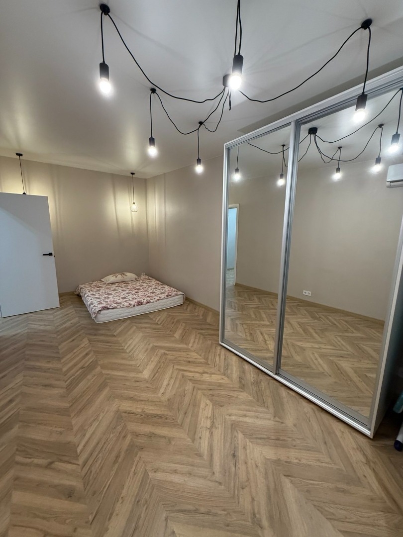 продажа однокомнатной квартиры номер A-174407 в Малиновском районе, фото номер 12